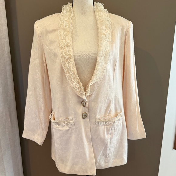 Lacy Afternoon Jackets & Blazers - Vintage Lacy Afternoon Floral Cream Blazer with lace detail & buttons, Size 14
